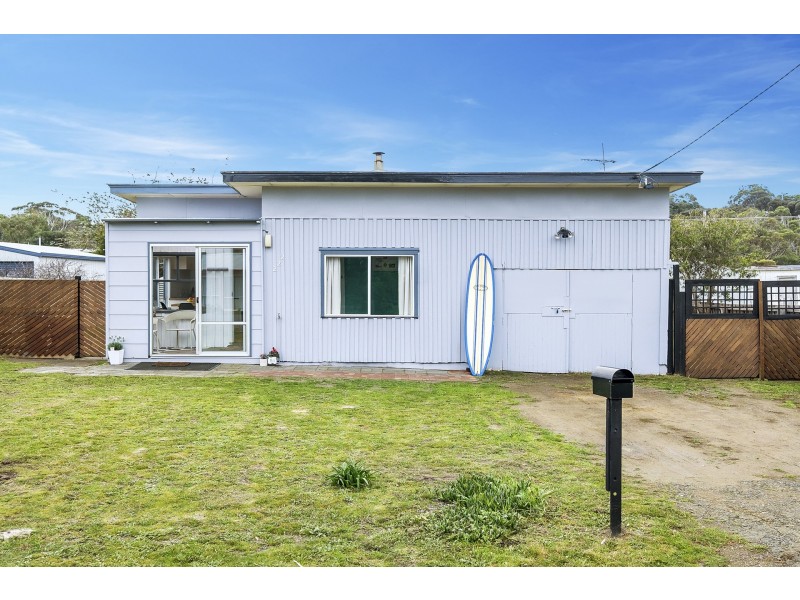 222 Carlton Beach Road, Dodges Ferry TAS 7173