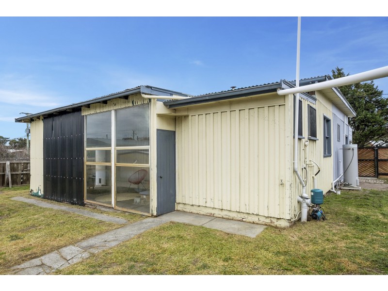 222 Carlton Beach Road, Dodges Ferry TAS 7173