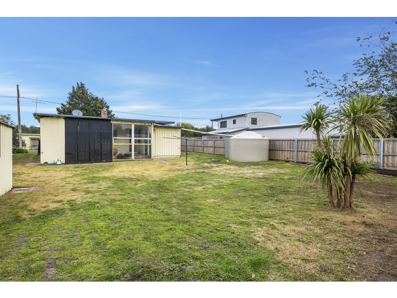222 Carlton Beach Road, Dodges Ferry TAS 7173