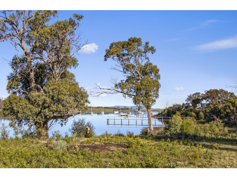 59 Arthur Highway, Dunalley TAS 7177