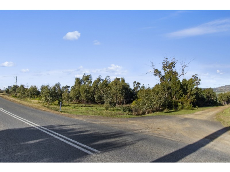 59 Arthur Highway, Dunalley TAS 7177