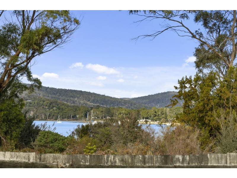 27 Peace Street, Nubeena TAS 7184