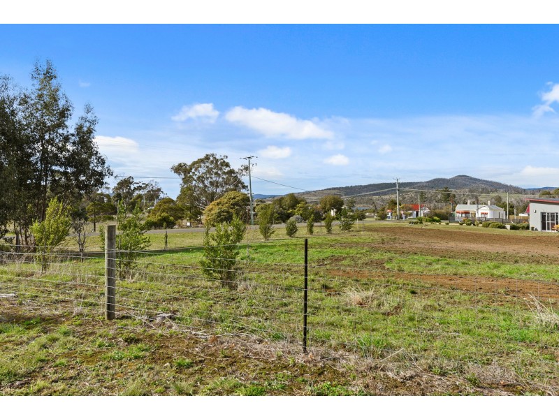 2 Florence Street, Dunalley TAS 7177