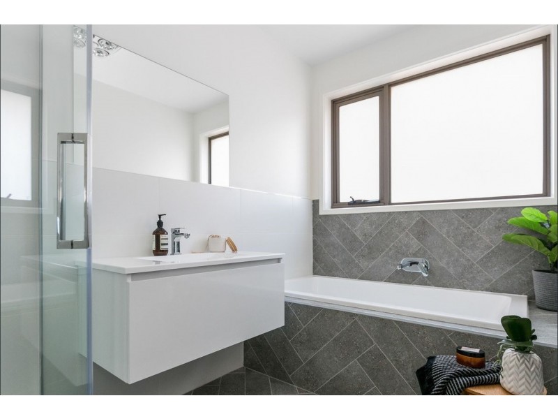 90 Goodwins Road, Rokeby TAS 7019