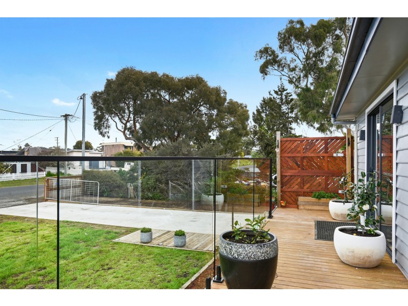 5 Third Avenue, Dodges Ferry TAS 7173