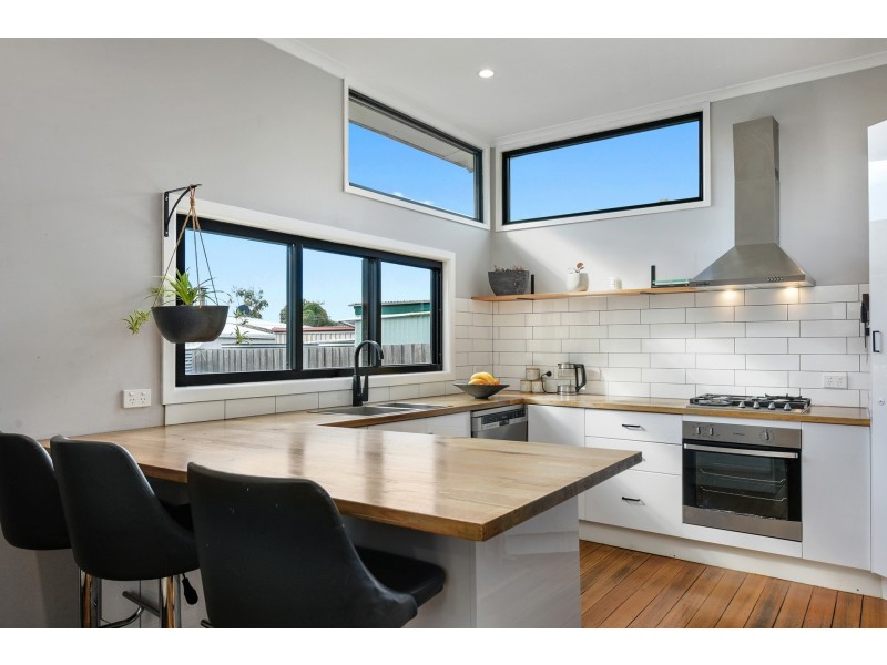 5 Third Avenue, Dodges Ferry TAS 7173