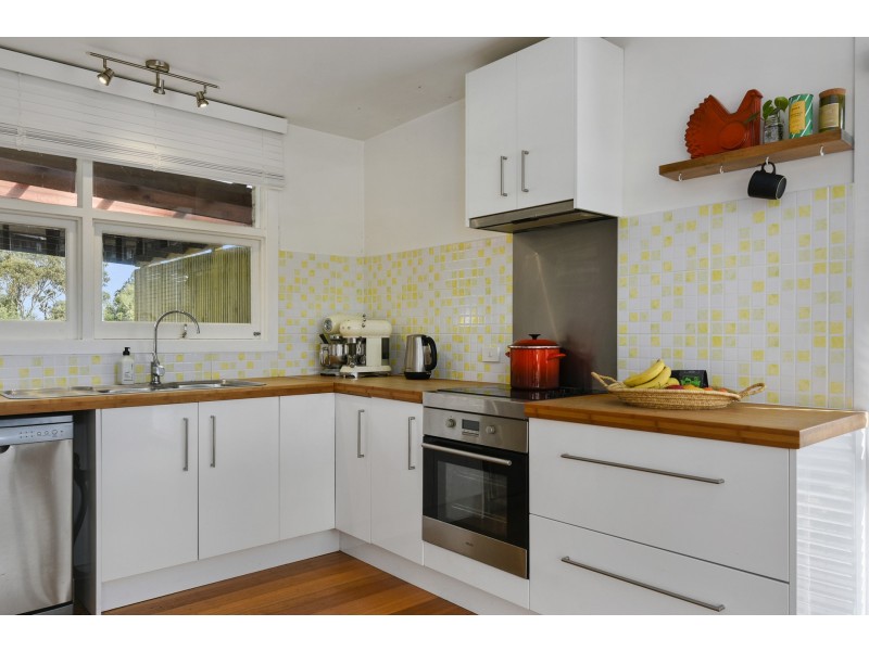 18-20 Meethenar Street, Carlton TAS 7173