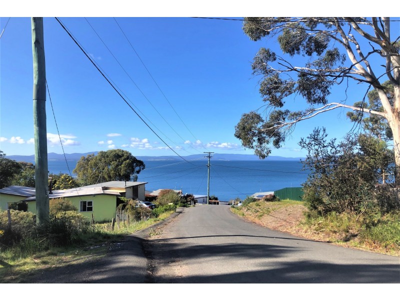 1 Susans Bay Road, Primrose Sands TAS 7173