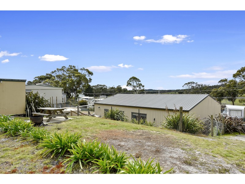 9 Sloping Main Drive, Sloping Main TAS 7186