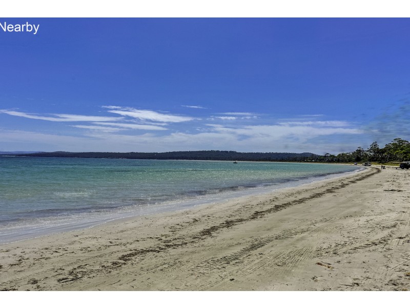 9 Sloping Main Drive, Sloping Main TAS 7186