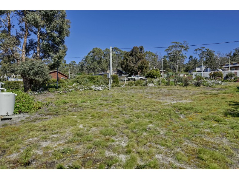 8 Kestrel Street, Primrose Sands TAS 7173