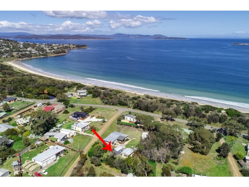 8 Veronica Street, Primrose Sands TAS 7173