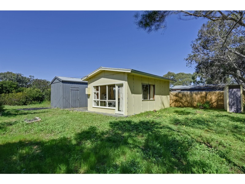 8 Veronica Street, Primrose Sands TAS 7173