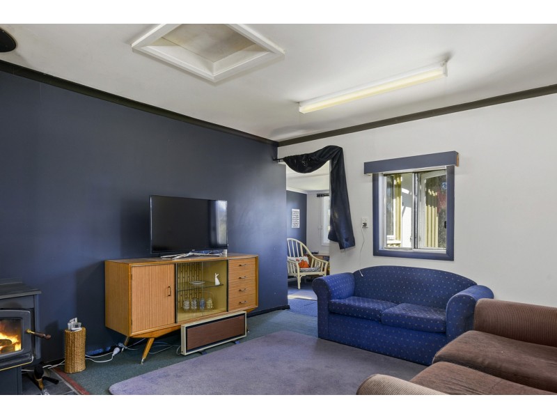 42 Wades Road, White Beach TAS 7184