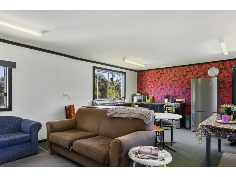 42 Wades Road, White Beach TAS 7184