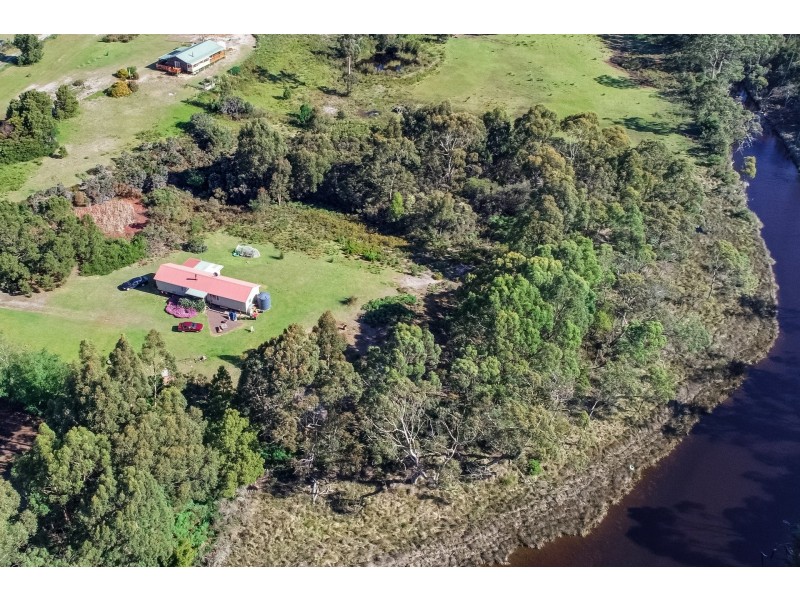 42 Wades Road, White Beach TAS 7184