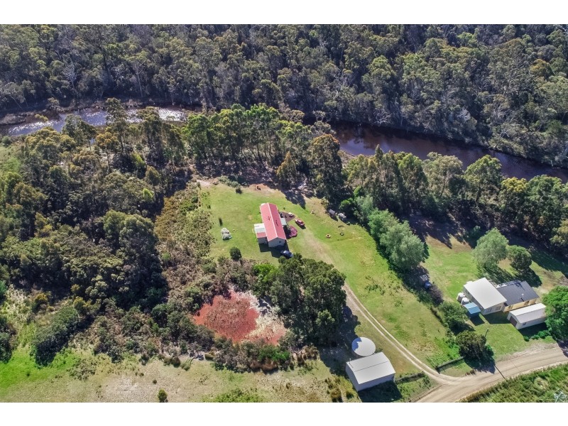 42 Wades Road, White Beach TAS 7184