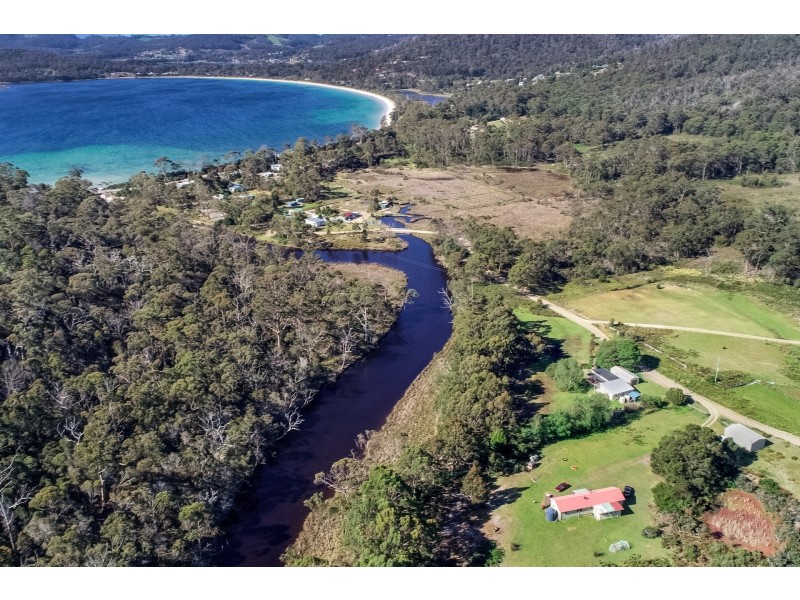 42 Wades Road, White Beach TAS 7184