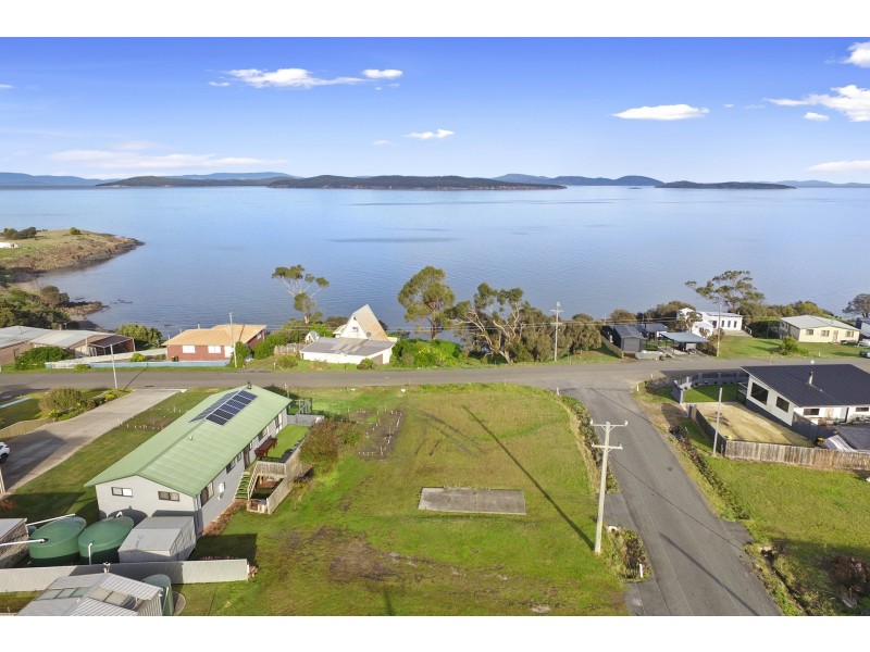 52 Linden Road, Primrose Sands TAS 7173