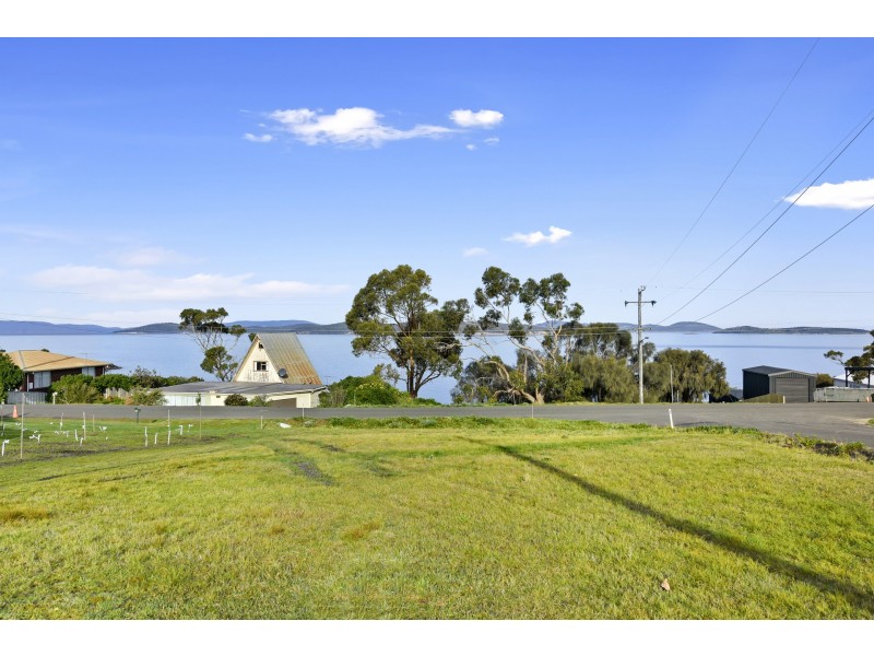 52 Linden Road, Primrose Sands TAS 7173