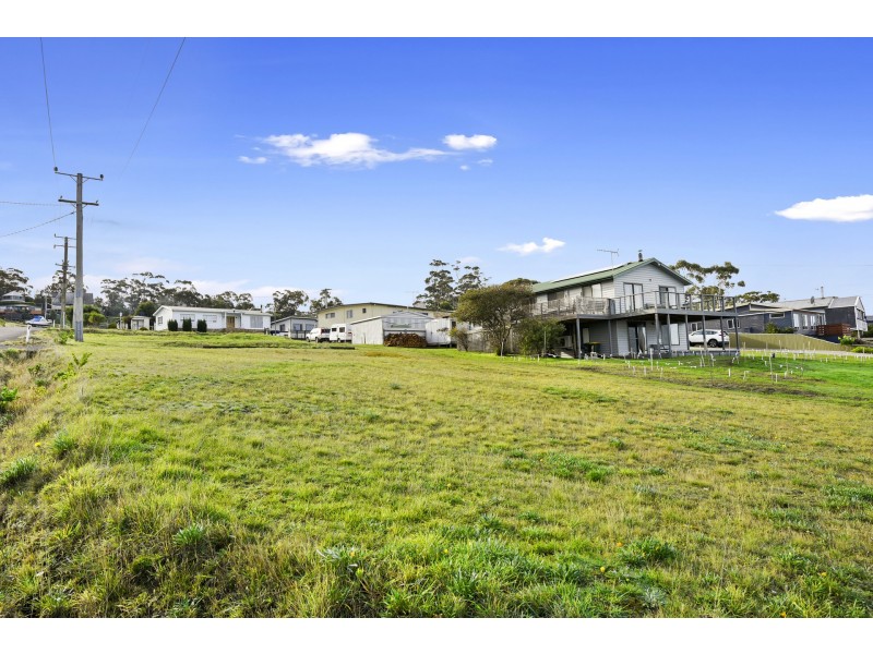 52 Linden Road, Primrose Sands TAS 7173