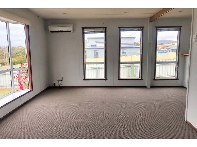 6 Esplanade, Dunalley TAS 7177