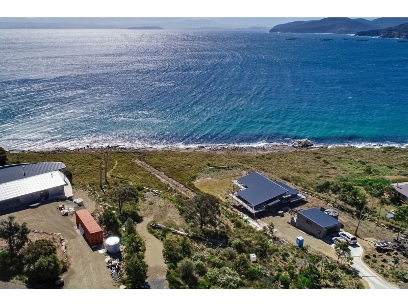 606 White Beach Road, White Beach TAS 7184