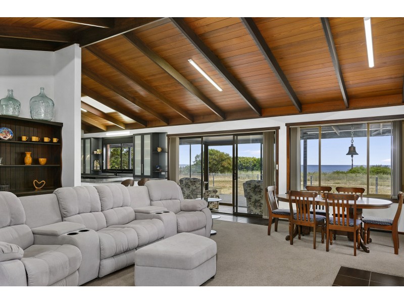 435 Pirates Bay Drive, Eaglehawk Neck TAS 7179