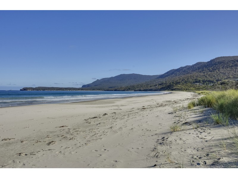 1 Pirates Bay Drive, Eaglehawk Neck TAS 7179