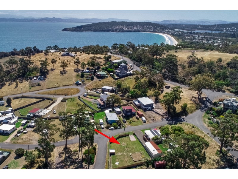 6 Oak Street, Primrose Sands TAS 7173