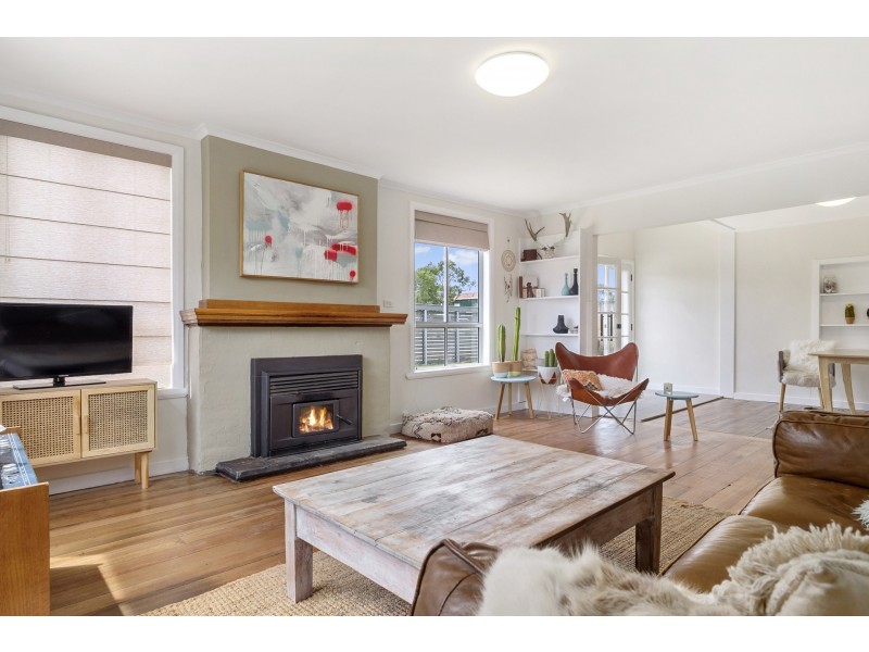 6 Webb Street, Dodges Ferry TAS 7173