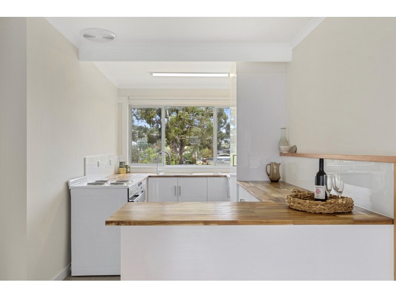 6 Webb Street, Dodges Ferry TAS 7173