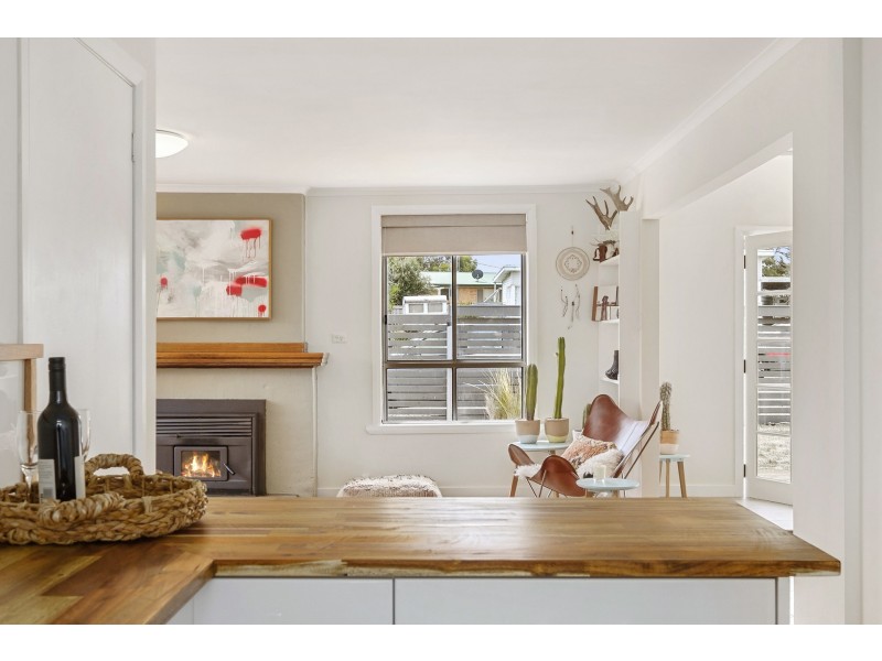 6 Webb Street, Dodges Ferry TAS 7173