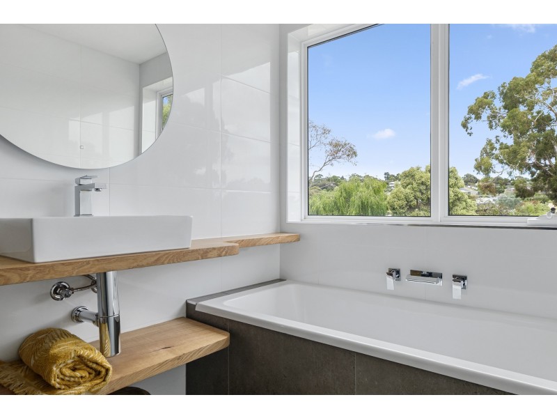 6 Webb Street, Dodges Ferry TAS 7173