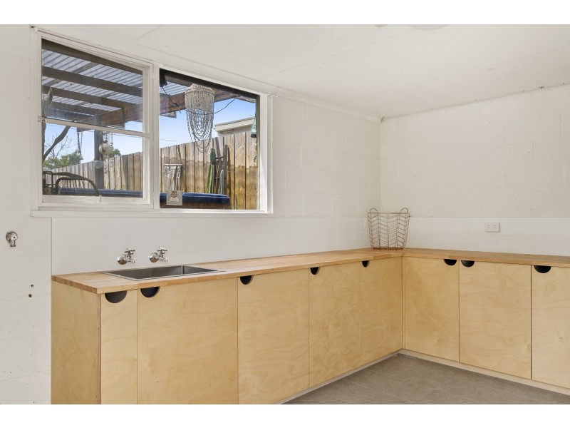 6 Webb Street, Dodges Ferry TAS 7173