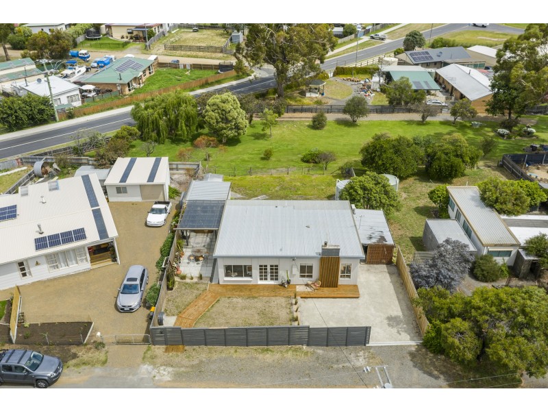 6 Webb Street, Dodges Ferry TAS 7173