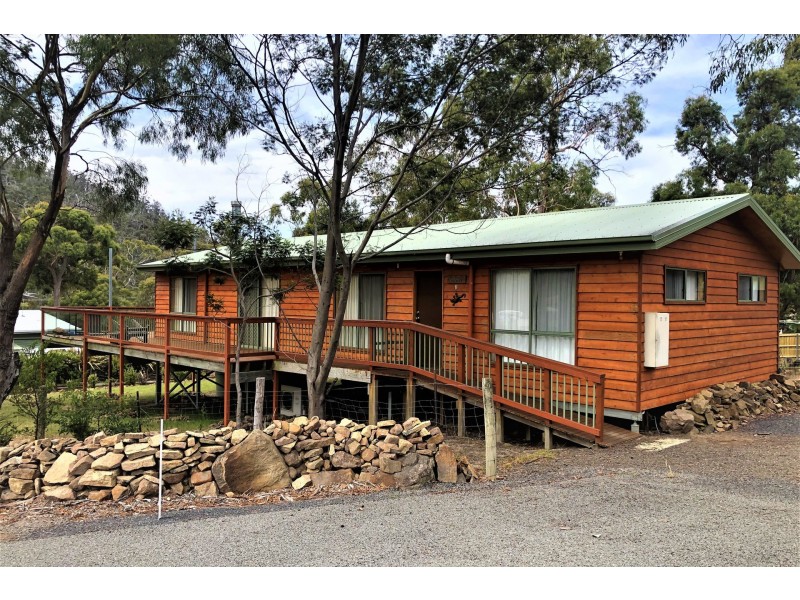 3 Alice Street, Orford TAS 7190