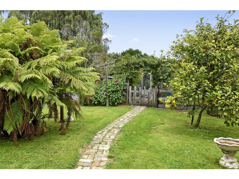 8 Abel Avenue, Port Arthur TAS 7182