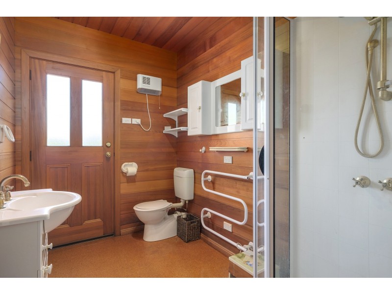 10 East Street, Dodges Ferry TAS 7173