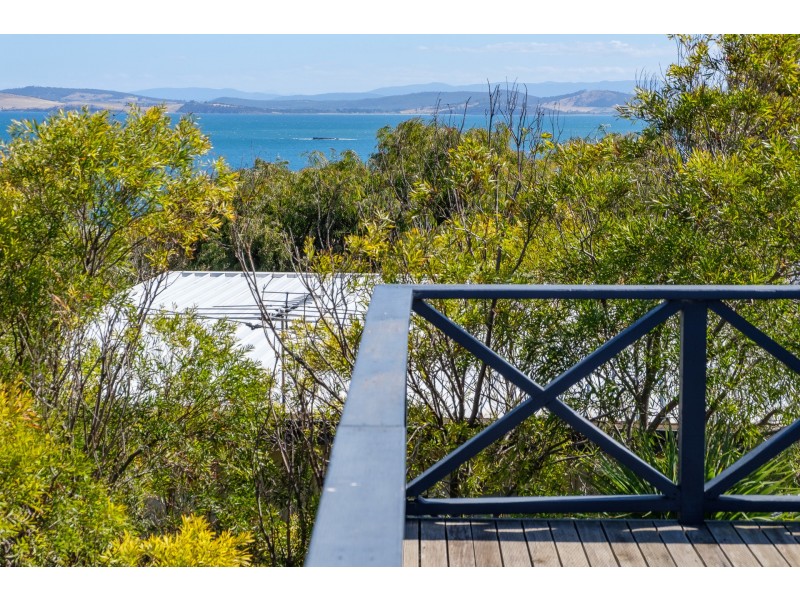 10 East Street, Dodges Ferry TAS 7173