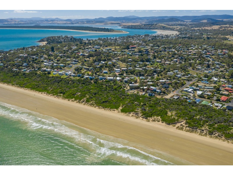 10 East Street, Dodges Ferry TAS 7173