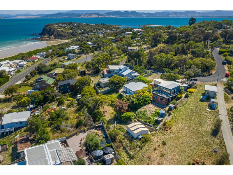 10 East Street, Dodges Ferry TAS 7173