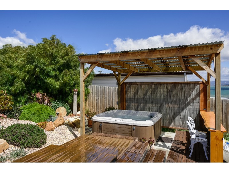 12 Gregory Street, Lewisham TAS 7173