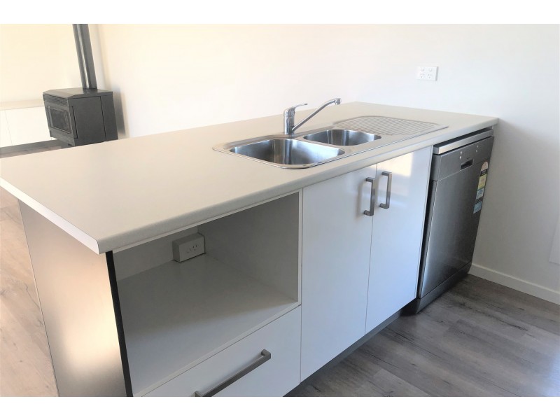 8 First Avenue, Dodges Ferry TAS 7173