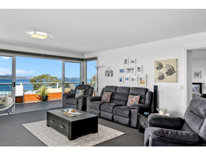 12 Lantana Place, Primrose Sands TAS 7173