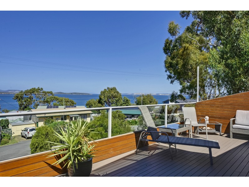 12 Lantana Place, Primrose Sands TAS 7173