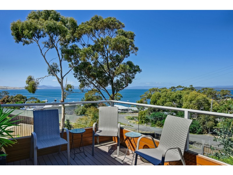 12 Lantana Place, Primrose Sands TAS 7173