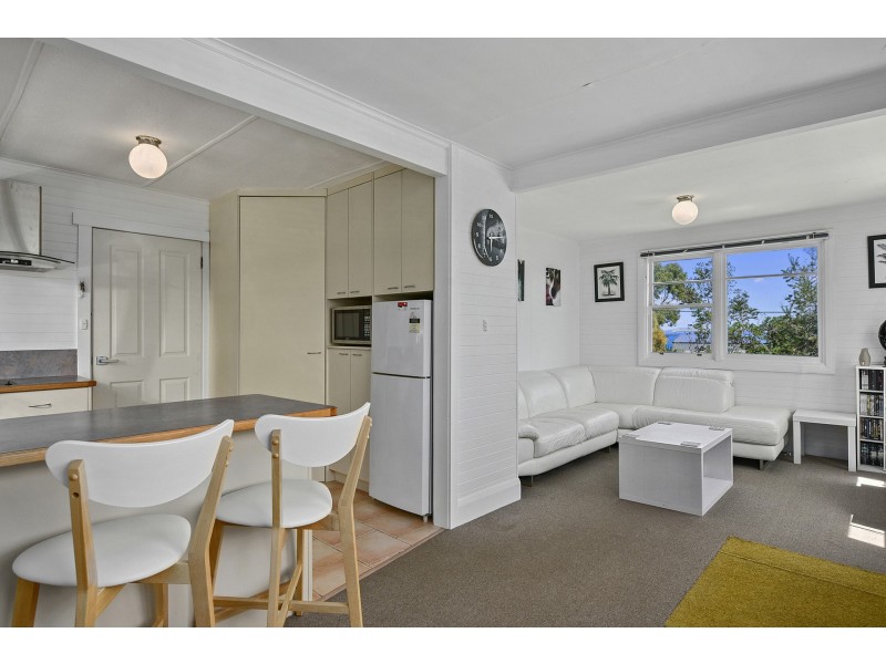 9 Rowan Avenue, Primrose Sands TAS 7173