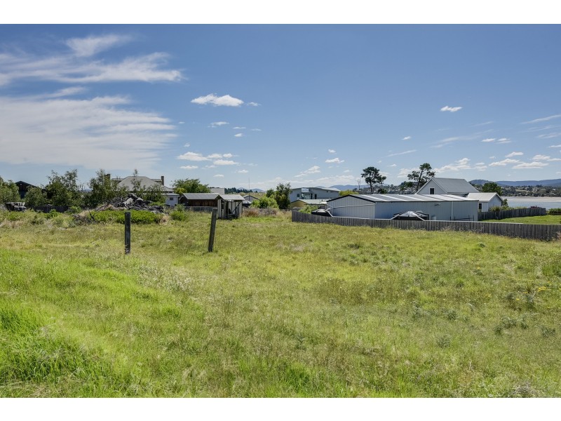 21-23 Fourth Avenue, Dodges Ferry TAS 7173