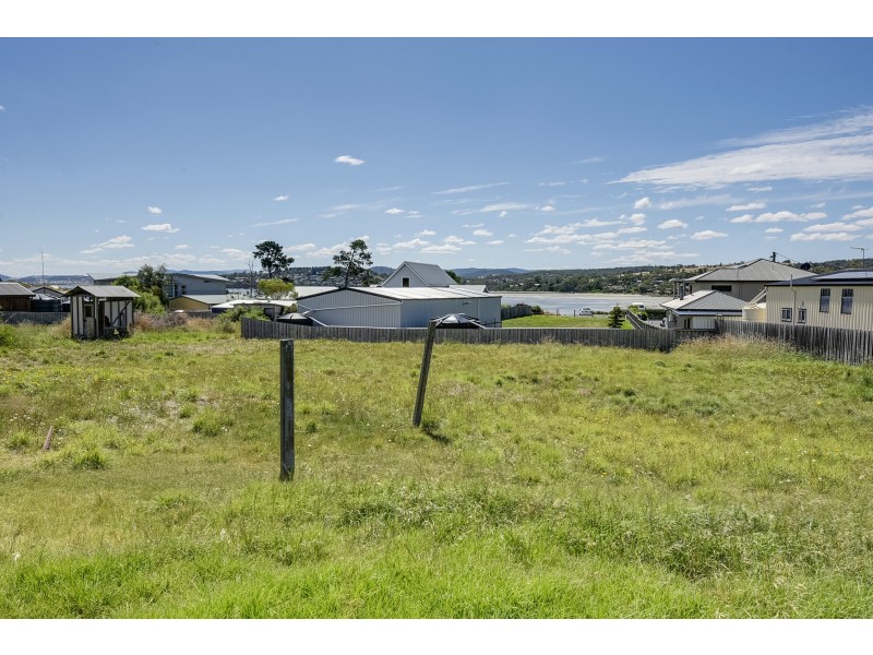21-23 Fourth Avenue, Dodges Ferry TAS 7173